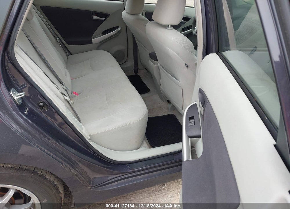 2011 TOYOTA PRIUS TWO VIN: JTDKN3DU6B0298145