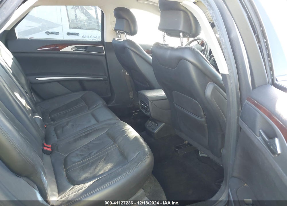 2014 LINCOLN MKZ HYBRID VIN: 3LN6L2LU9ER829549