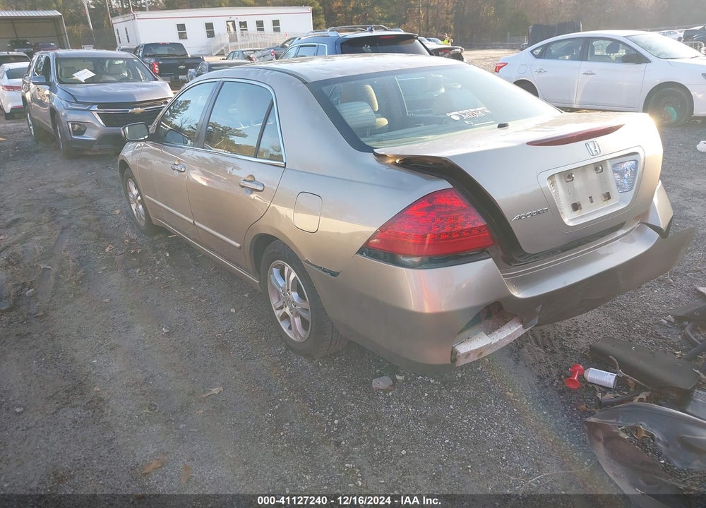 2007 HONDA ACCORD 2.4 EX VIN: 1HGCM56747A072313