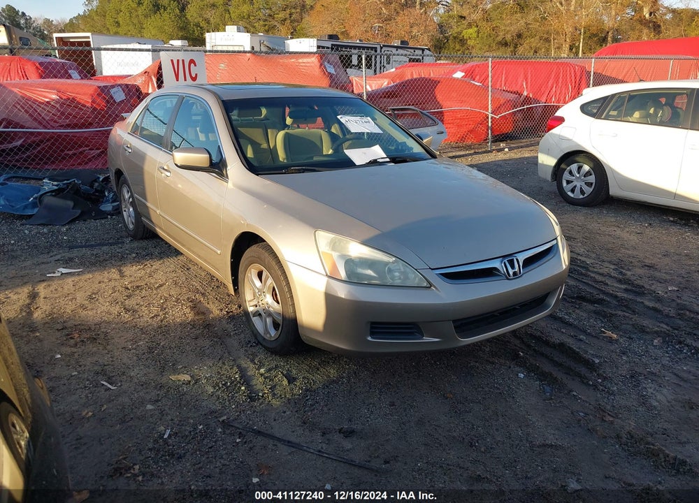 2007 HONDA ACCORD 2.4 EX VIN: 1HGCM56747A072313