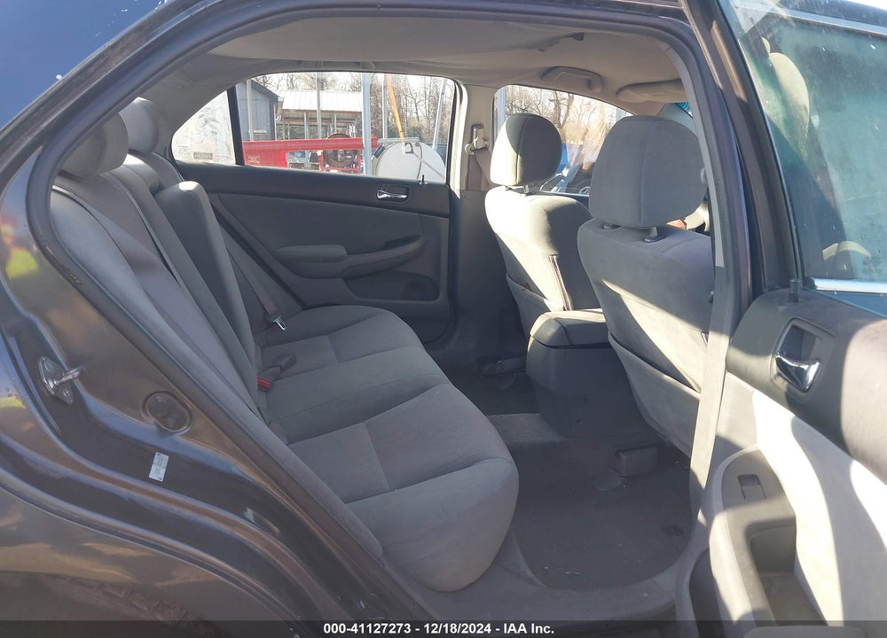 2004 HONDA ACCORD 2.4 LX VIN: 1HGCM56364A020626