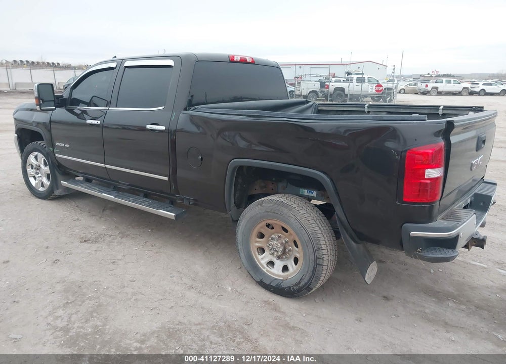 2018 GMC SIERRA 2500HD VIN: 1GT12TEY8JF277900