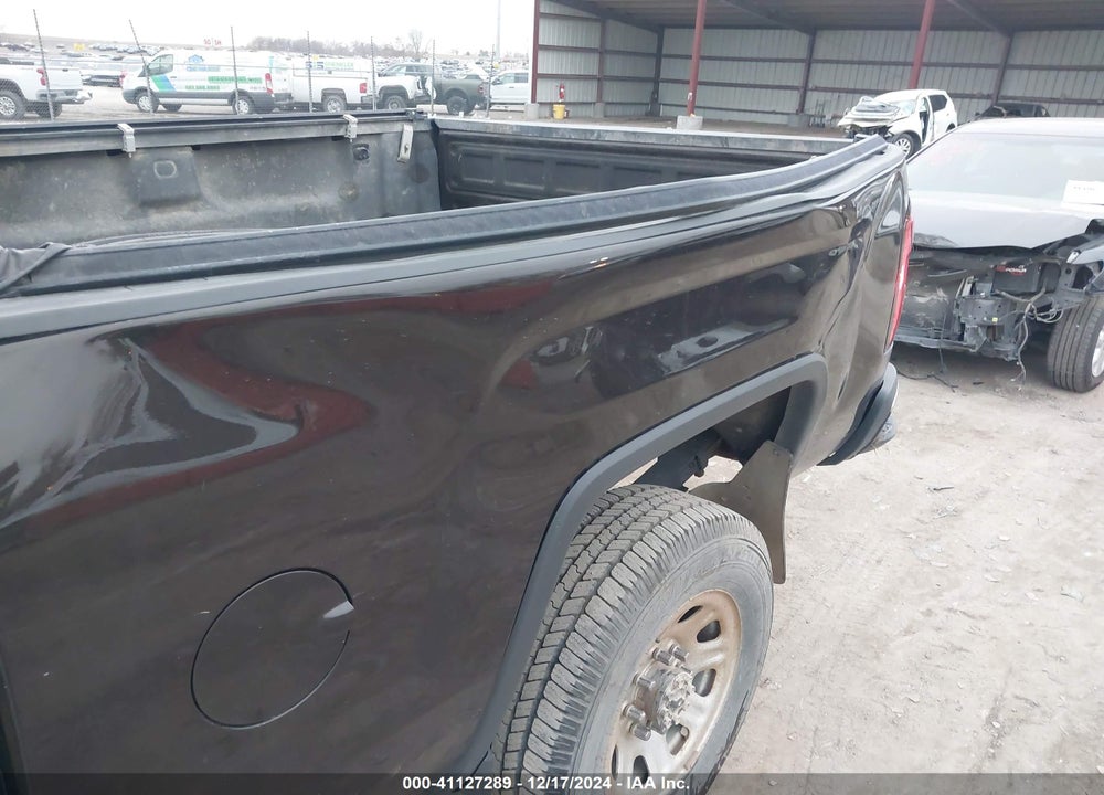 2018 GMC SIERRA 2500HD VIN: 1GT12TEY8JF277900