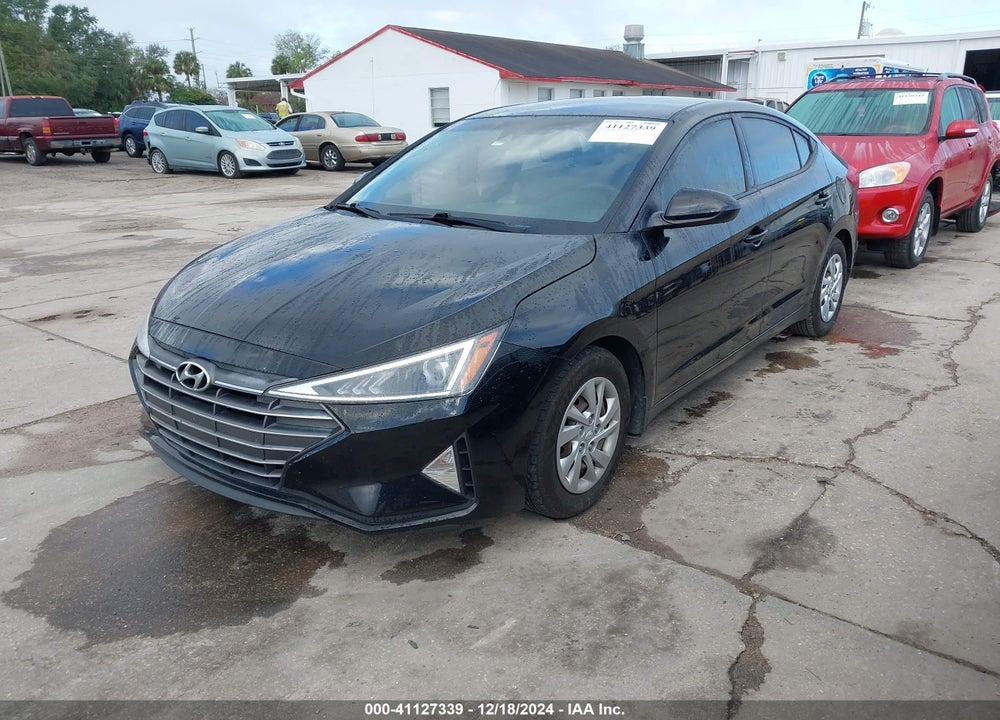 2020 HYUNDAI ELANTRA SE VIN: 5NPD74LF1LH615572
