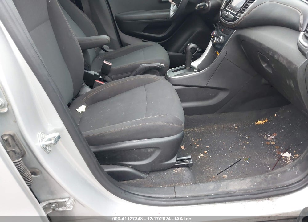 2020 CHEVROLET TRAX FWD LS VIN: 3GNCJKSB9LL133942