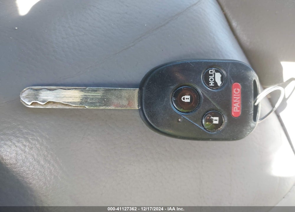 2012 HONDA PILOT EX-L VIN: 5FNYF3H75CB025082