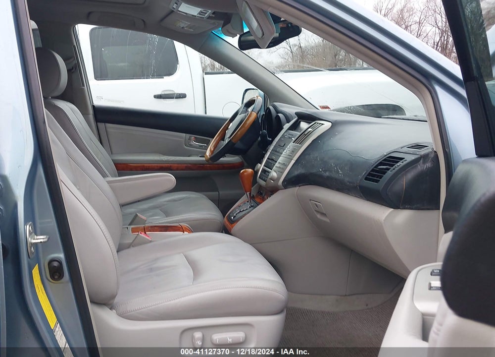 2005 LEXUS RX 330 VIN: 2T2HA31U75C061938