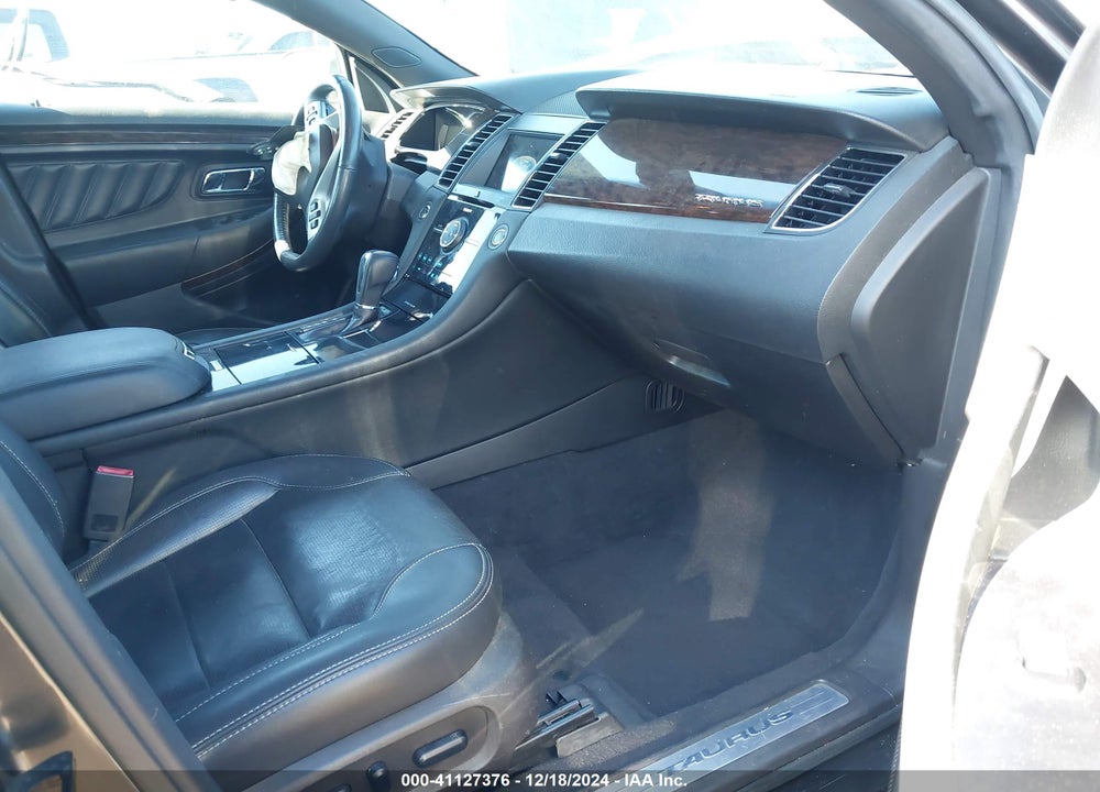 2019 FORD TAURUS LIMITED VIN: 1FAHP2F84KG118320
