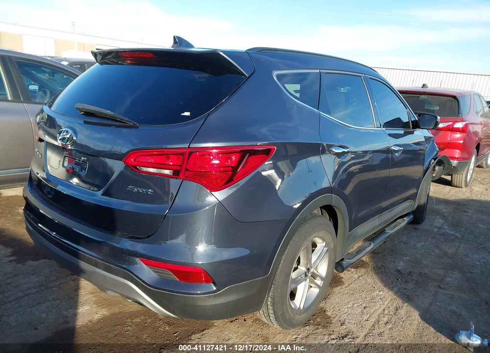 2017 HYUNDAI SANTA FE SPORT 2.4L VIN: 5NMZU3LBXHH051625