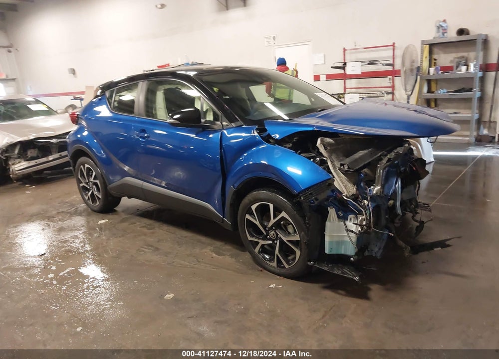 2020 TOYOTA C-HR XLE VIN: JTNKHMBX6L1089652