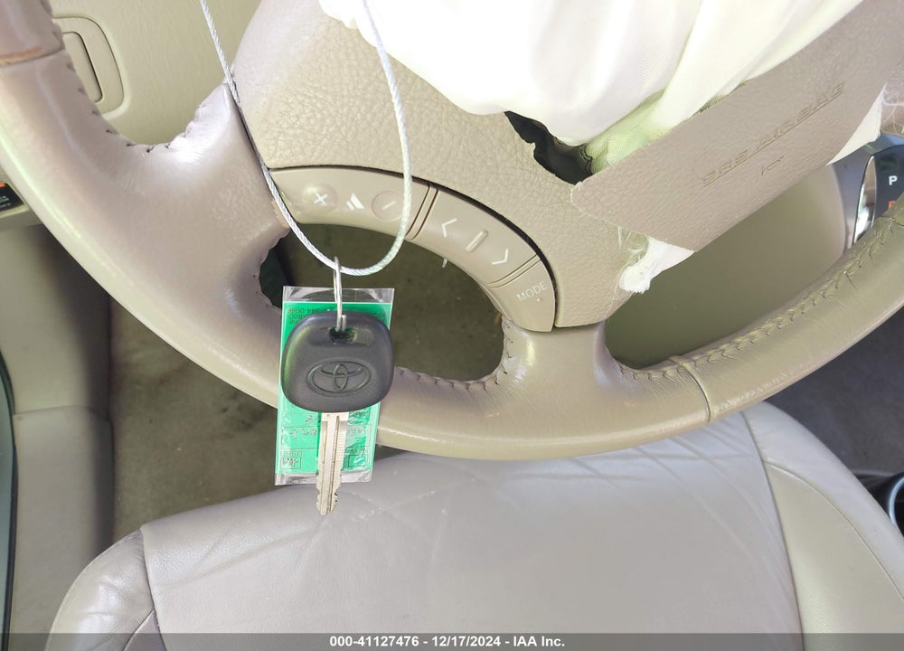 2008 TOYOTA SIENNA XLE VIN: 5TDZK22C18S166900