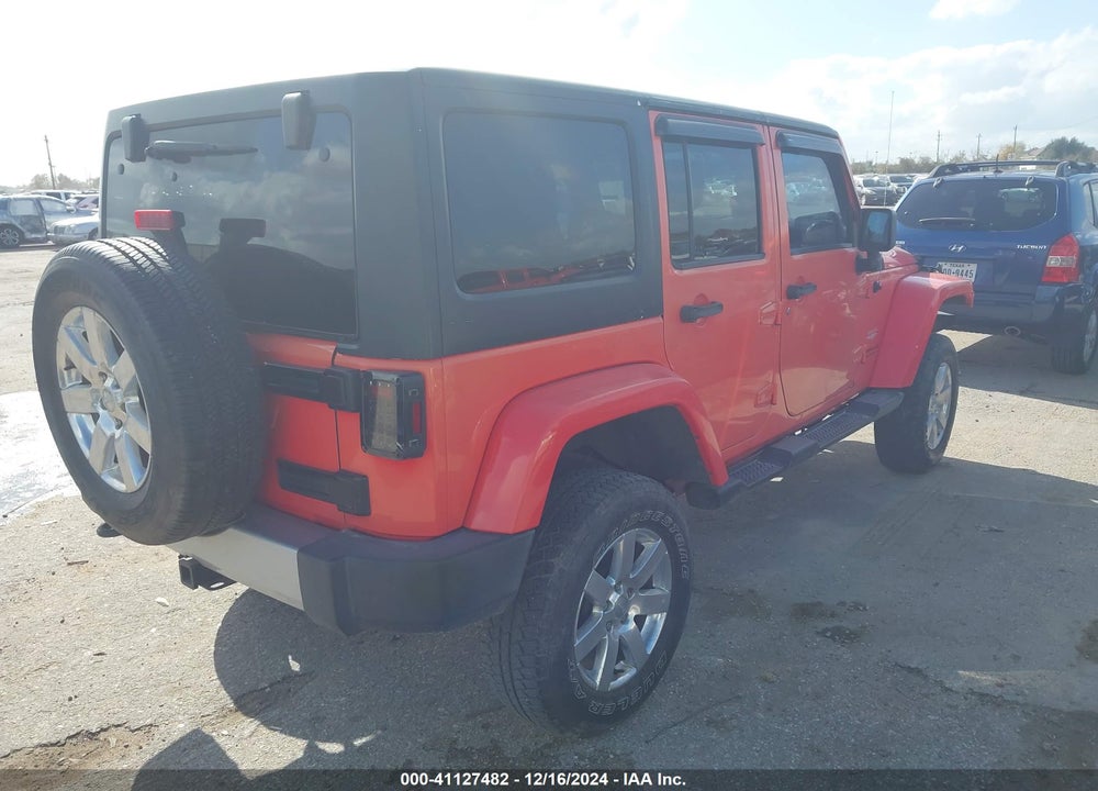 2013 JEEP WRANGLER UNLIMITED SAHARA VIN: 1C4BJWEG8DL663559