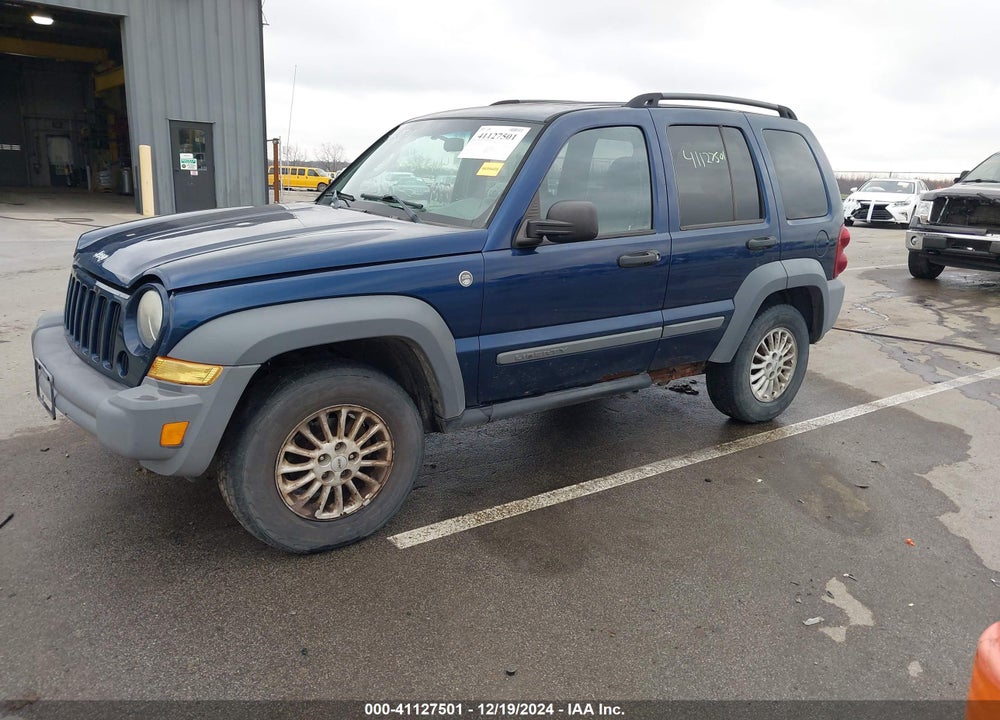 2005 JEEP LIBERTY SPORT VIN: 1J4GL48KX5W587924