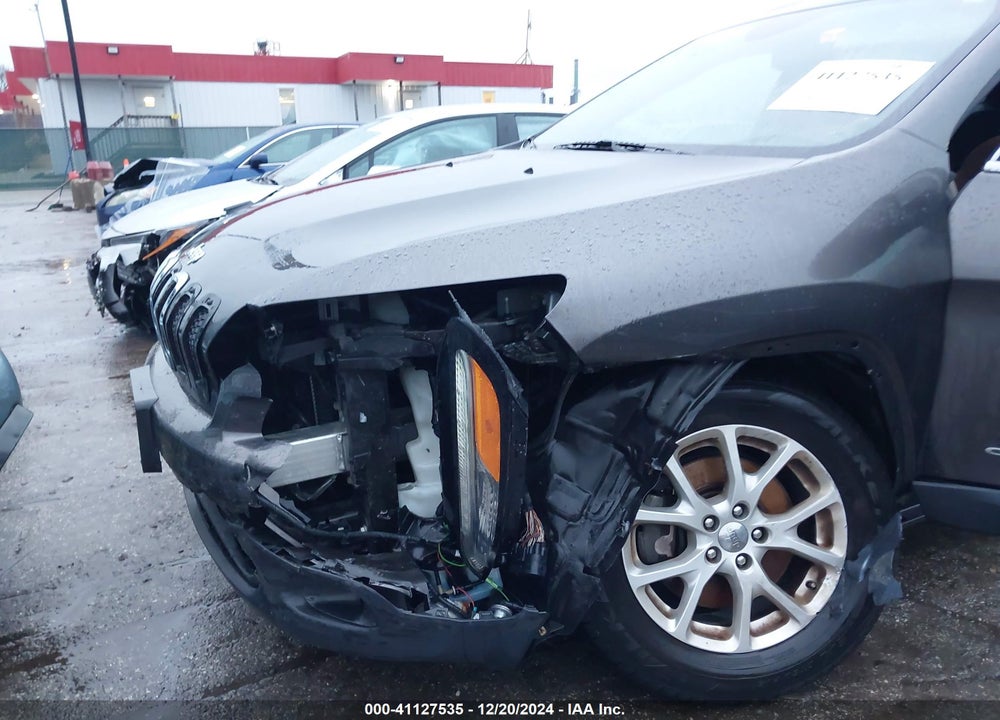 2016 JEEP CHEROKEE LATITUDE VIN: 1C4PJMCB2GW152160