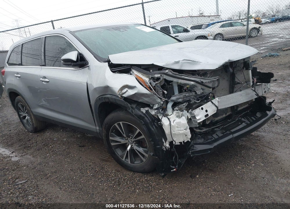 2019 TOYOTA HIGHLANDER LE PLUS VIN: 5TDZZRFH0KS293817