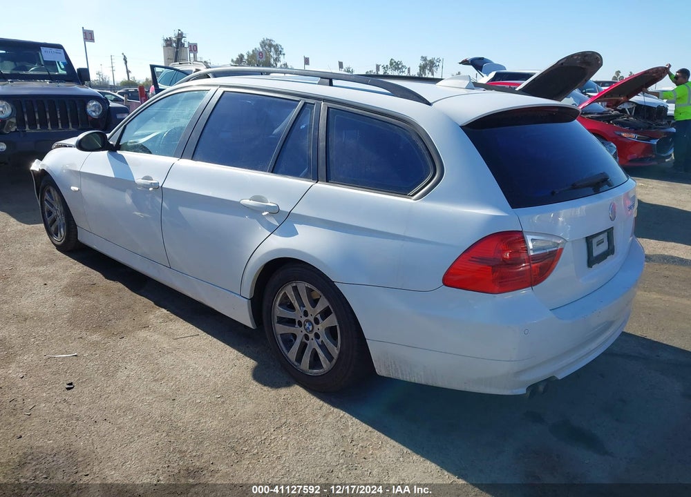 2007 BMW 328I VIN: WBAVS13547FX15915
