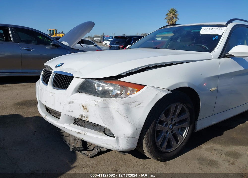 2007 BMW 328I VIN: WBAVS13547FX15915