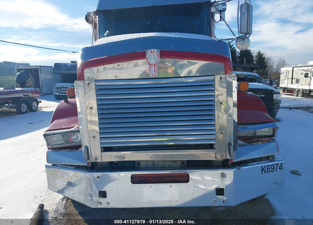 1998 KENWORTH T800 T800 VIN: 1NKDXUTX4WR781296