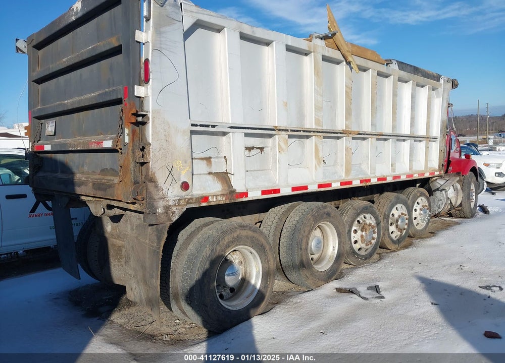 1998 KENWORTH T800 T800 VIN: 1NKDXUTX4WR781296