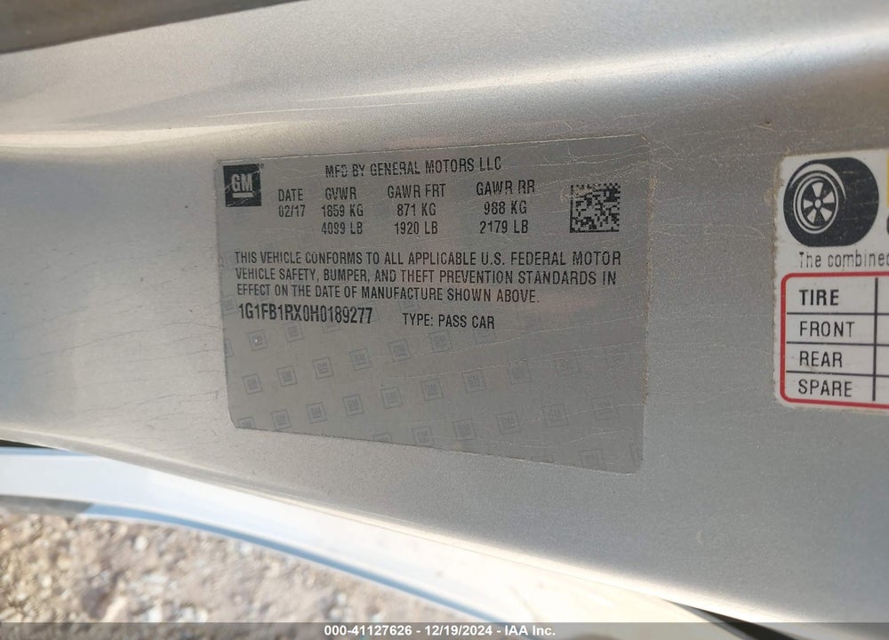2017 CHEVROLET CAMARO VIN: 1G1FB1RX0H0189277
