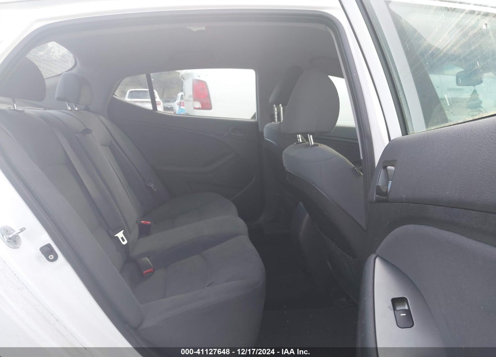 2015 KIA OPTIMA LX VIN: KNAGM4A77F5586937
