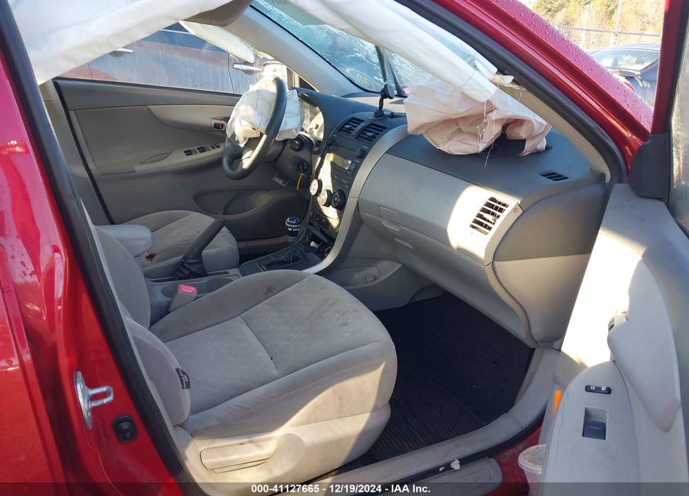 2009 TOYOTA COROLLA LE VIN: JTDBL40E599037377