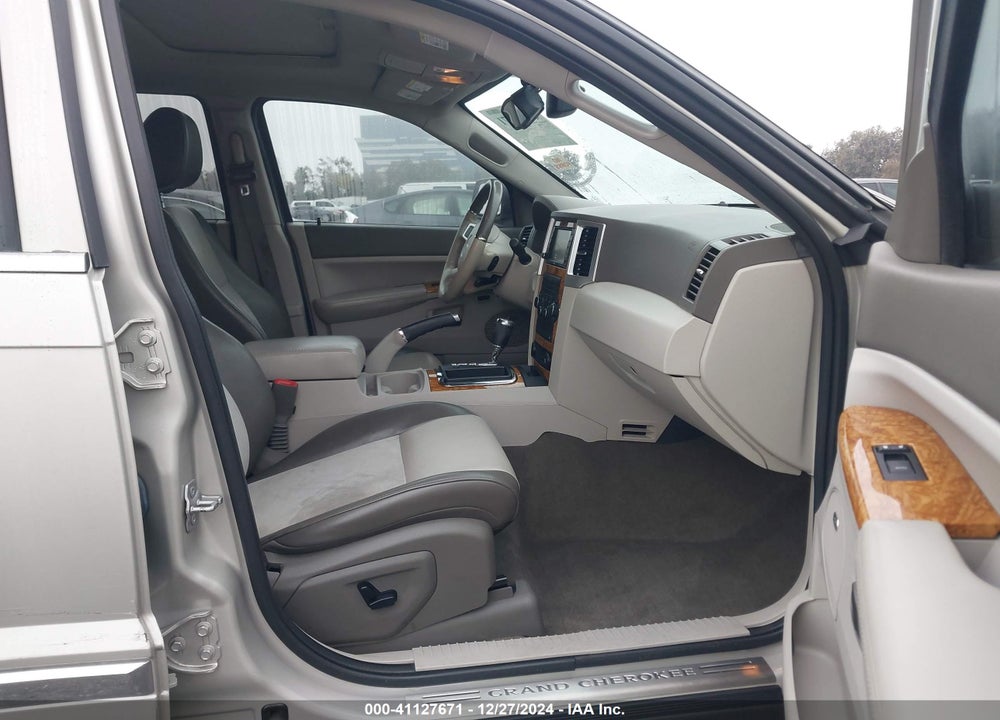 2010 JEEP GRAND CHEROKEE LIMITED VIN: 1J4PR5GK5AC120802
