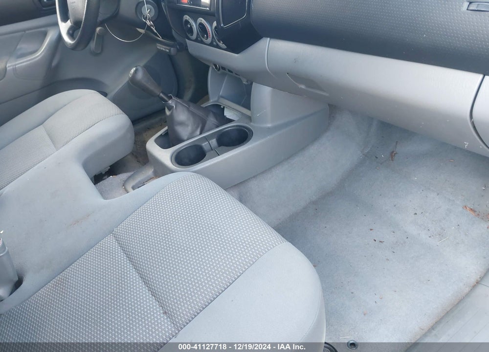 2010 TOYOTA TACOMA VIN: 5TEPX4EN3AZ728385