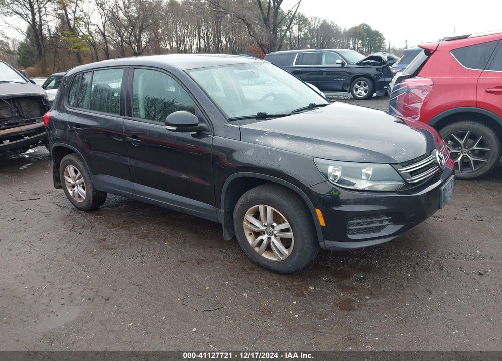 2014 VOLKSWAGEN TIGUAN S VIN: WVGBV3AX1EW517217