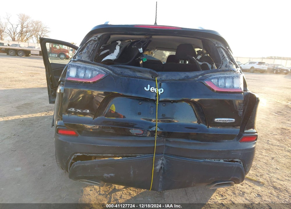2019 CHEROKEE JEEP  LATITUDE 4X4 VIN: 1C4PJMCXXKD254578