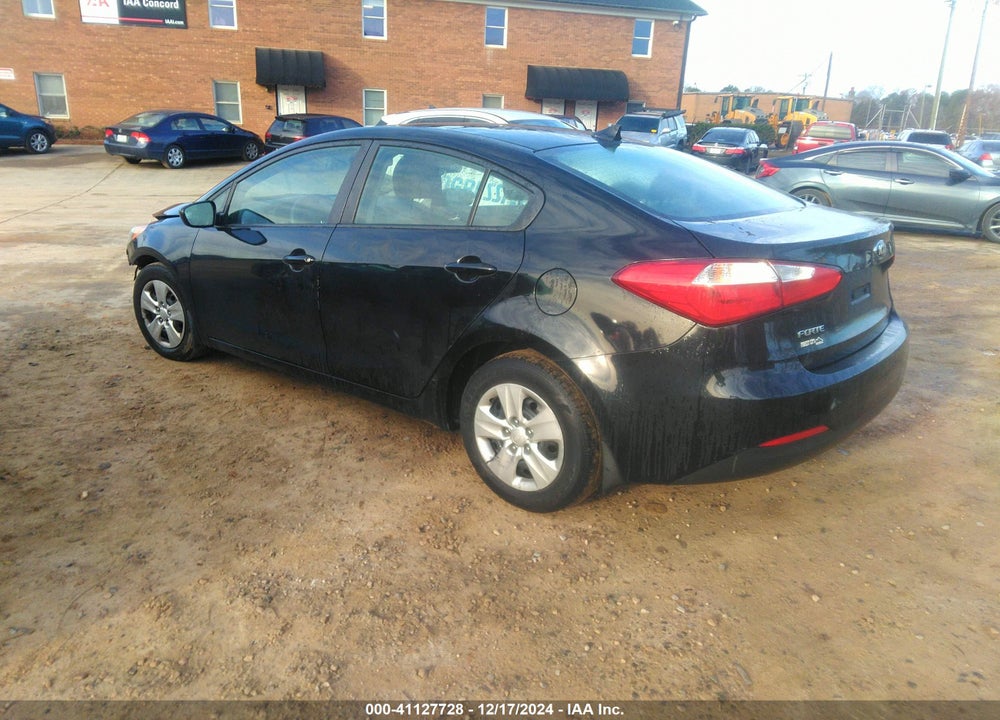 2016 KIA FORTE VIN: KNAFK4A61G5565642