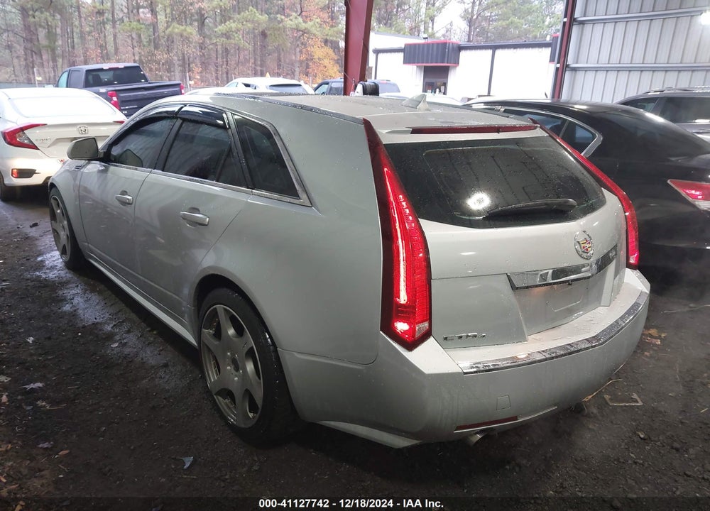 2010 CADILLAC CTS VIN: 1G6DL8EG5A0120121