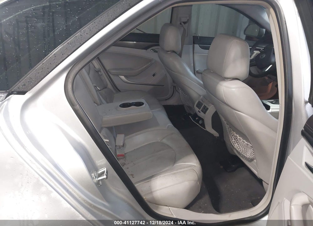 2010 CADILLAC CTS VIN: 1G6DL8EG5A0120121