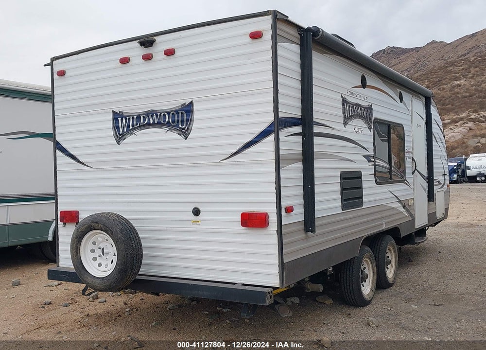 2017 FOREST RIVER WILDWOOD VIN: 4X4TWDV26HE031582