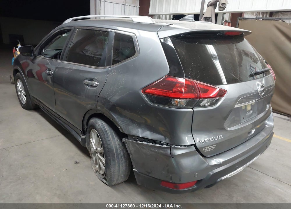 2019 NISSAN ROGUE SV VIN: JN8AT2MT8KW258217