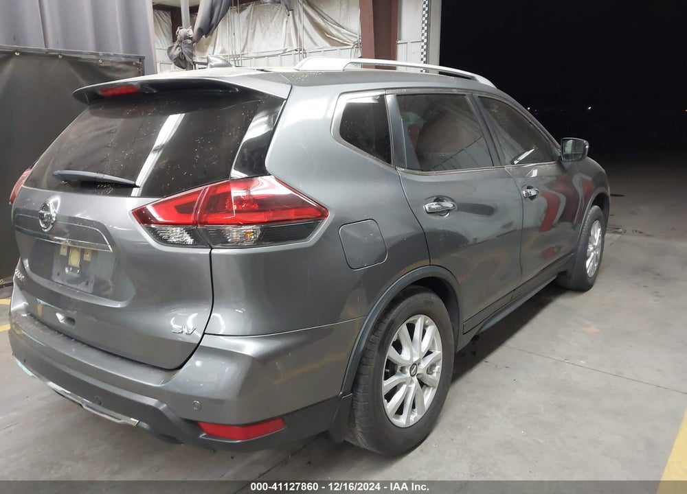 2019 NISSAN ROGUE SV VIN: JN8AT2MT8KW258217