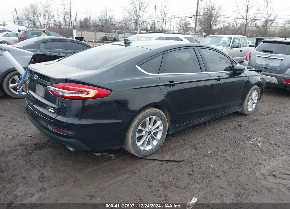 2020 FORD FUSION SE VIN: 3FA6P0HD6LR164277