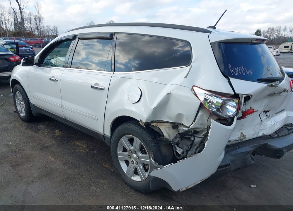2010 CHEVROLET TRAVERSE LT VIN: 1GNLRFED3AS123371