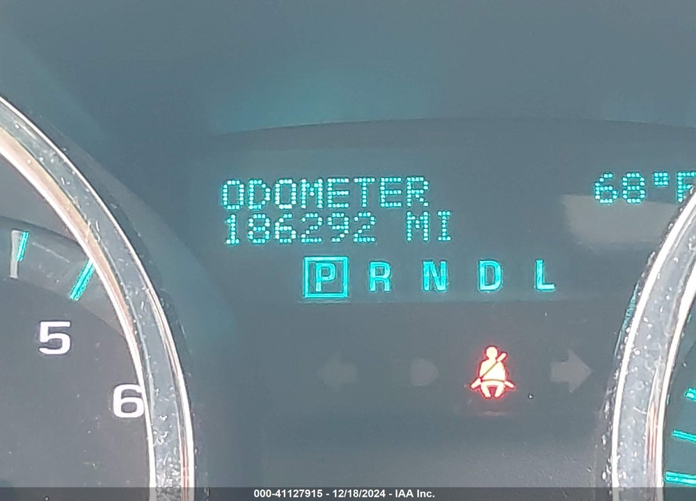 2010 CHEVROLET TRAVERSE LT VIN: 1GNLRFED3AS123371