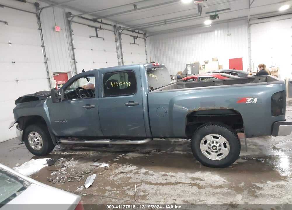 2011 CHEVROLET SILVERADO VIN: 1GC1KXCG0BF127038