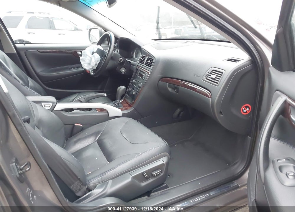 2007 VOLVO XC70 2.5T VIN: YV4SZ592771259537