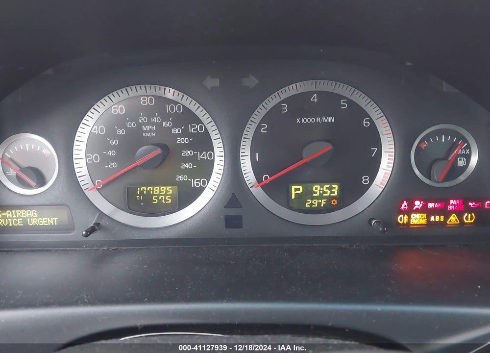 2007 VOLVO XC70 2.5T VIN: YV4SZ592771259537