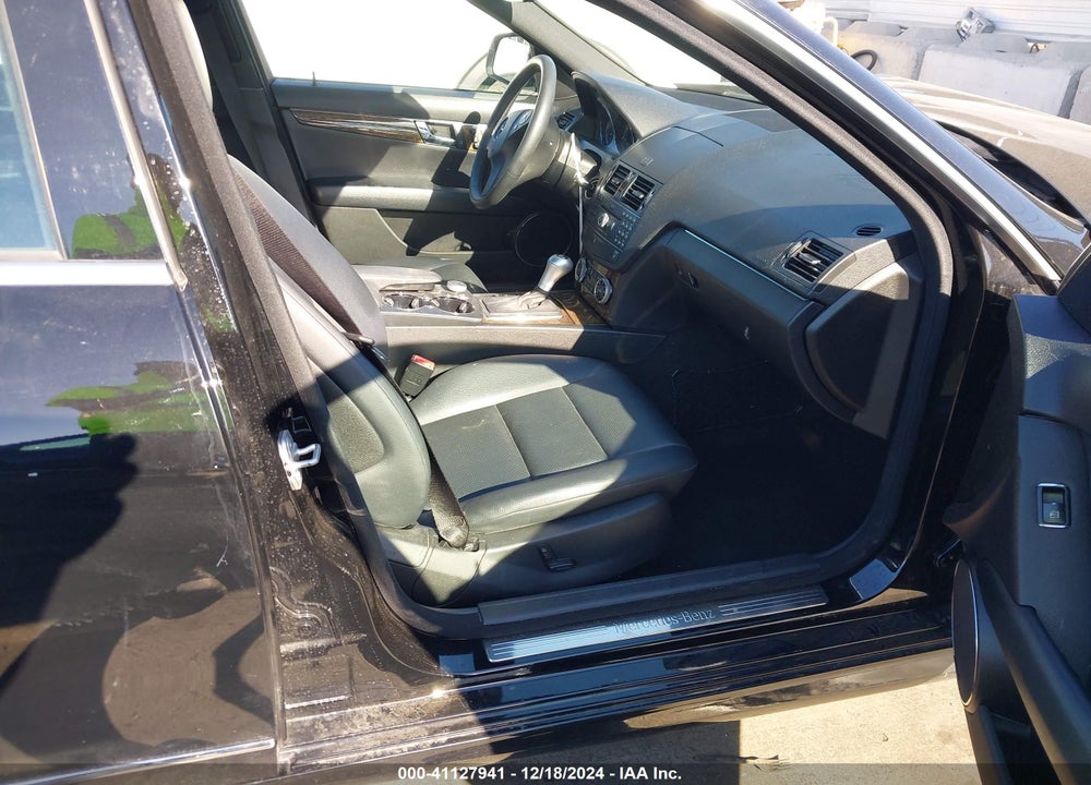 2009 MERCEDES-BENZ C 350 VIN: WDDGF56X99R059433