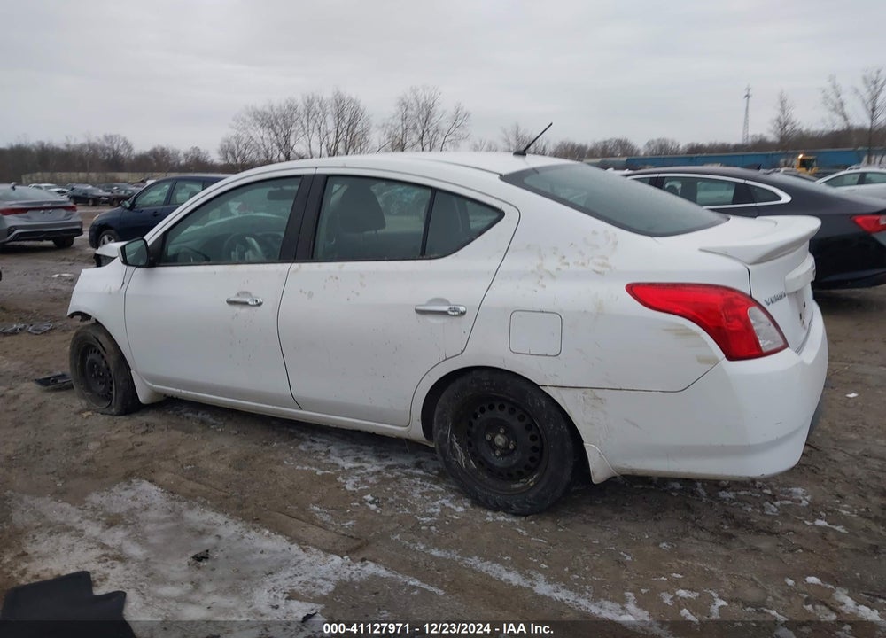 2015 NISSAN VERSA VIN: 3N1CN7APXFL919294