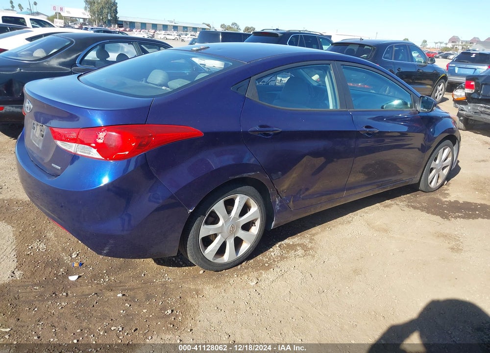 2011 HYUNDAI ELANTRA LIMITED VIN: 5NPDH4AE9BH045195