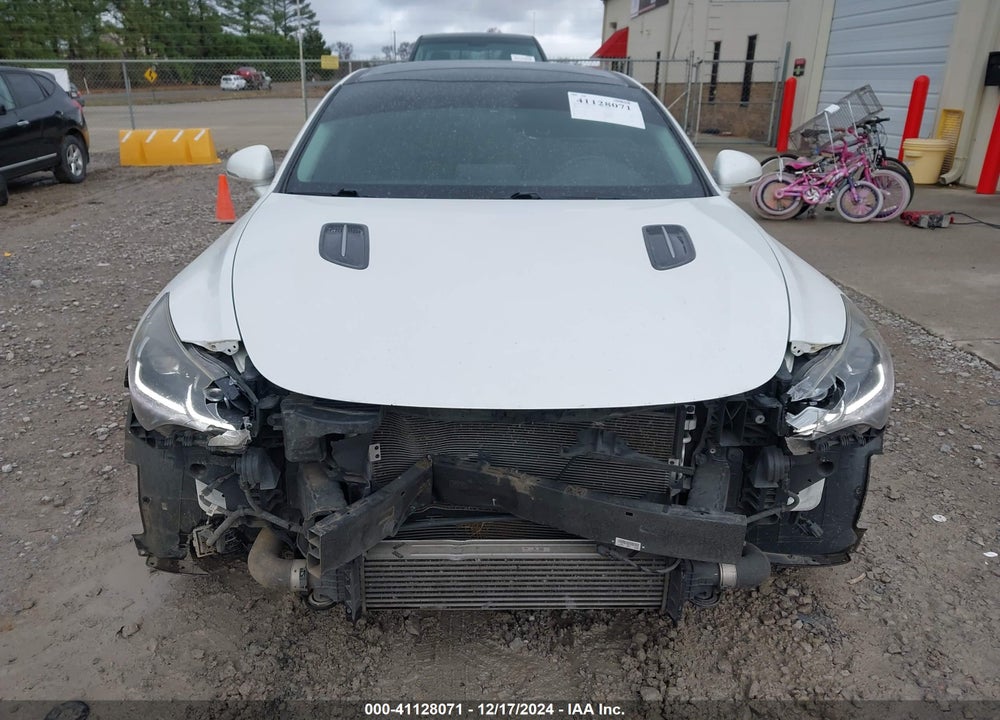 2018 KIA STINGER PREMIUM VIN: KNAE25LA2J6035359