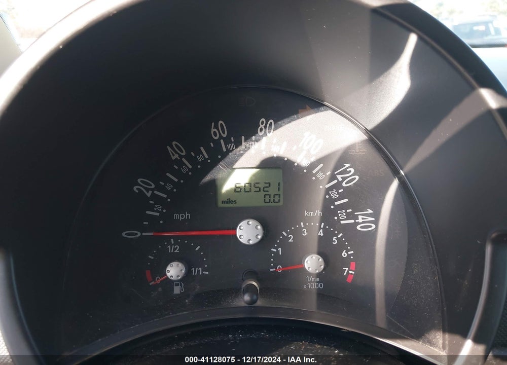 2000 VOLKSWAGEN NEW BEETLE GLS VIN: 3VWCC21C1YM406609