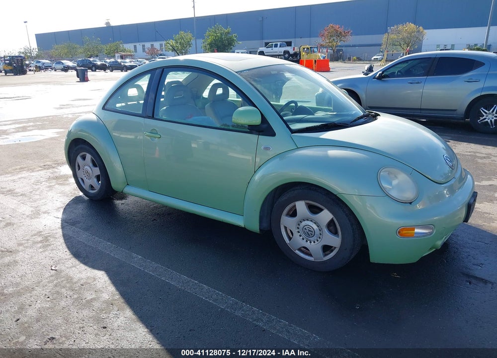 2000 VOLKSWAGEN NEW BEETLE GLS VIN: 3VWCC21C1YM406609