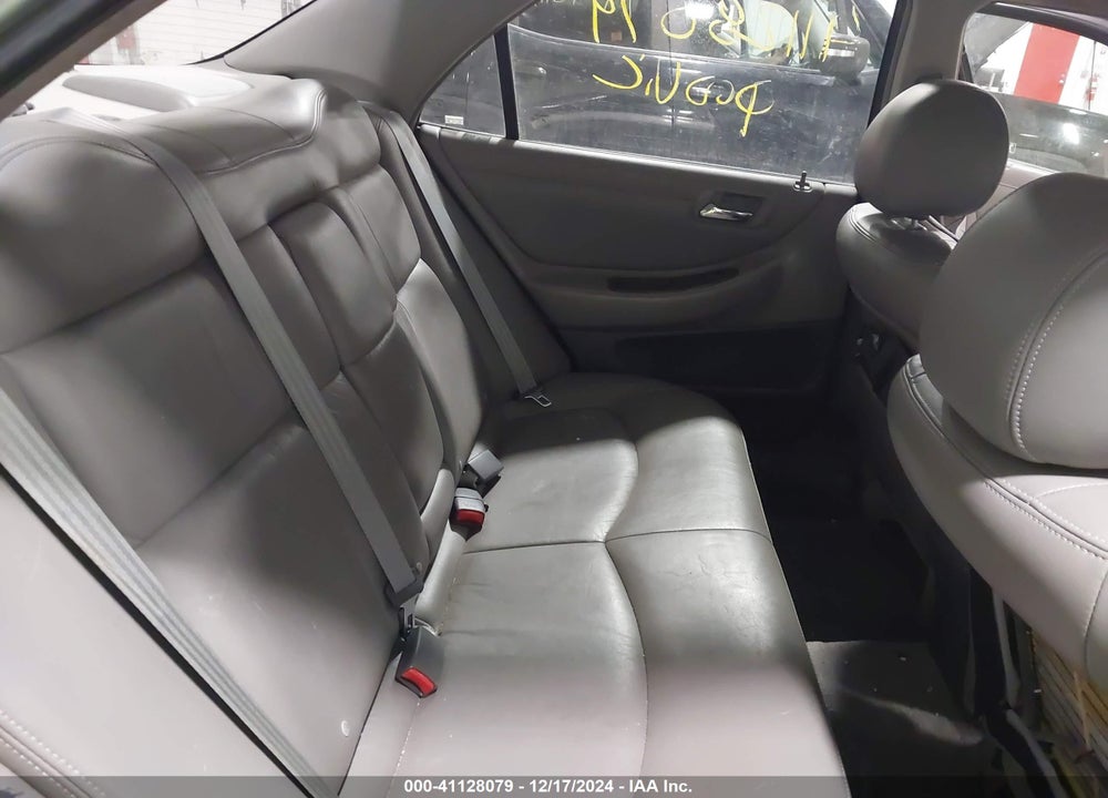 2001 HONDA ACCORD 3.0 EX VIN: 1HGCG16521A027991