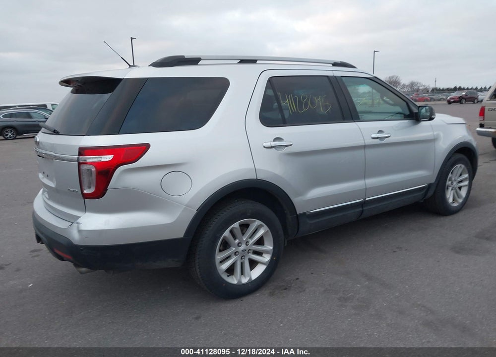 2012 FORD EXPLORER XLT VIN: 1FMHK8D8XCGA08853